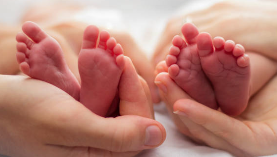 An Australian couple advances to parenthood through IVF!