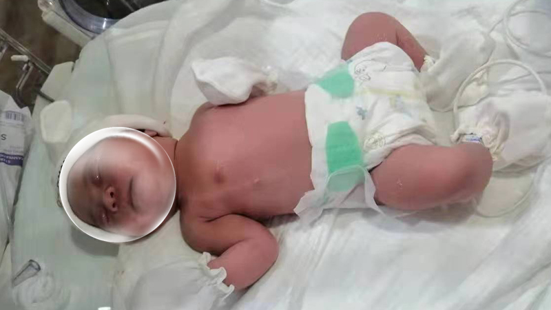 Fertility treatment helps a couple with blocked fallopian tubes achieve their dream of having a child